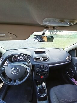 Renault Clio 1.6 i - 7