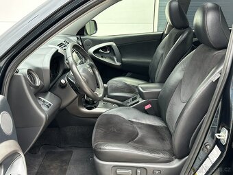 Toyota RAV4 2.0i 158PS Travel A/T 4x4 - 7