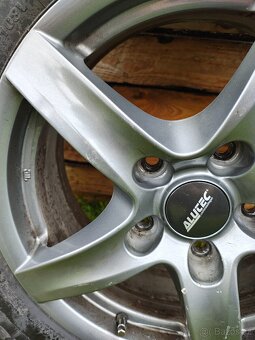 17" kola Alutec + zánovní pneu Nokian - 7