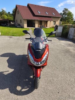 Honda PCX - 7
