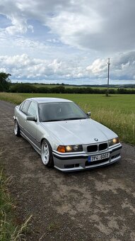 Bmw e36 325i - 7