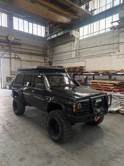 Nissan Patrol y60 expediční vůz - 7