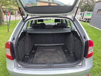 Škoda Octavia II Combi 1.6 TDI (2011) – 185 000 km, nová STK - 7