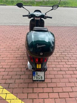 Vespa Sprint 150 Racing Sixties 2021 - 7