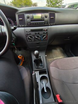 Toyota Corolla 1,6 , 81 kW - 7