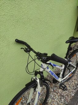 Značkové dámské trekové kolo MERIDA 28"/18" - 7