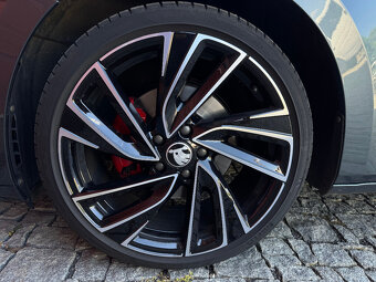 Škoda Superb III Combi|DSG|110kW|ACC|Canton|DPH|Webasto| - 7