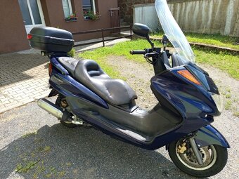 SKÚTR YAMAHA MAJESTY 250 - 7