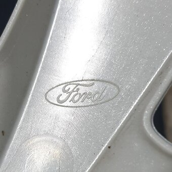 Poklice Ford 16" ORIGINÁLNÍ č. D37 - 7