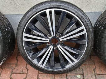 Originál ALU kola VW Škoda R18 + letní pneu - 7