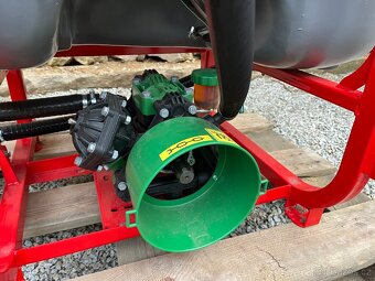 Nesený postřikovač WOPROL P166 400/12 - 7