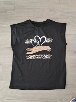 Krásné halenky a topy - 7