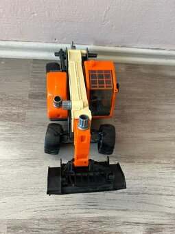 Auta , stroje více kusů - 7