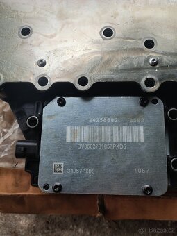 Prodám řídící jednotku aut.prevodovky. - 7