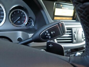 Mercedes E200 T W212 avantgarde automat - 7