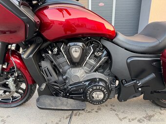 INDIAN CHALLENGER DARK HORSE CUSTOM - 7