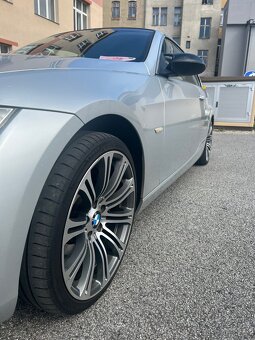 BMW e93 330i Cabrio (N53) - 7