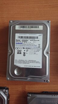 Predám zachovalé HDD disky v 100% stave - 7