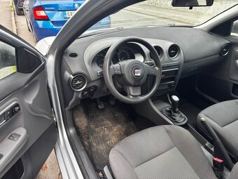 Seat Ibiza 1.2 HTP 51 kW, facelift, r. 2007 - 7