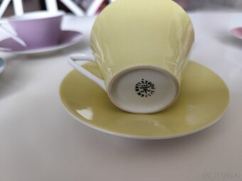Porcelánové šálky s podšálky Lilien Austria - 7