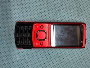 Retro telefon Nokia - 7