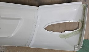 Prodám zadní nárazník na obytné vozidlo Fiat XGO - 7