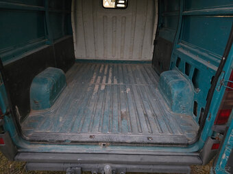 Peugeot Boxer 1,9TD, 167tis. km, STK do 4/2026 - 7