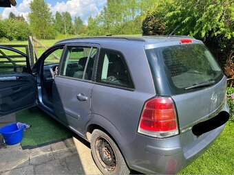 Opel Zafira B 1.8 benzín - 7