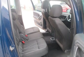 Škoda Roomster 1.4i Active Plus Edition benzín 63kw - 7