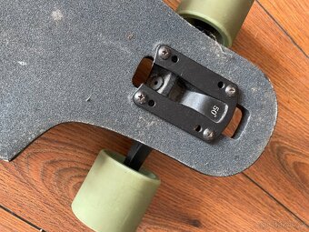 Landyachtz Dipper Kompletní longboard 36” - 7
