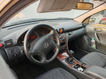 Mercedes c 200cdi nová STK bez koroze - 7