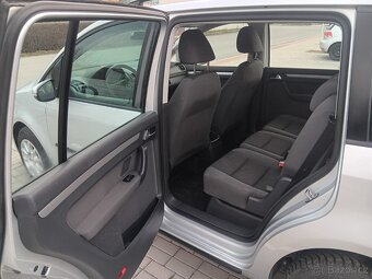 Prodám VW Touran 1T3 Style - 7