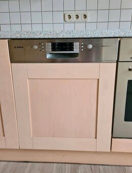 Prodám kuchyňskou linku IKEA Adel masiv - 7