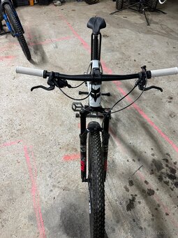 NOVÉ kolo Cube Reaction - 7