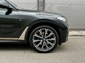 BMW X7 M50i XDrive - výmena možná - 7