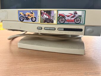 Monitor CRT 15” ADI LM-1564 - 7