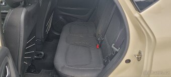 Renault Captur 0.9TCe 66Kw r.v.6/2014 velice pěkné - 7