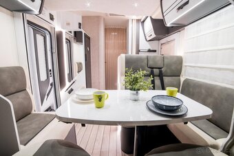 Zapůjčení obytného vozu Forster 745 EB, 4 osoby,NEOMEZENÉ KM - 7