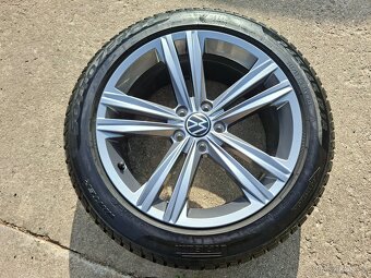 TOP Originál kola VW 5x112 R18 8Jx18H2 ET40 - zimní - 7