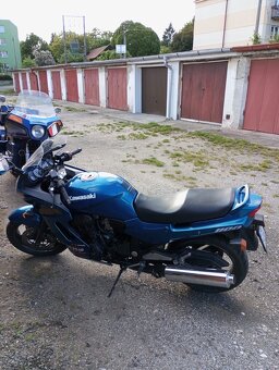Kawasaki GPZ 1100 - 7