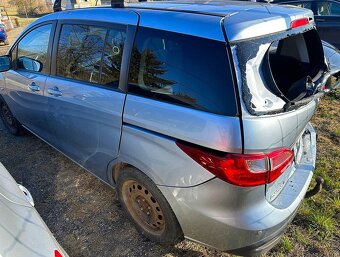 Mazda 5 CW 2.0i havarovaná - 7