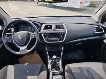 Suzuki SX4 S-Cross 1.6 Limited 4WD - xenony,temp,vyh.s,120PS - 7