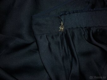 Navy saténová sukně Tommy Hilfiger - 7