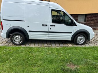 Ford Transit Connect 1.8 tdci- 81 kw , nafta, nova stk 7/27 - 7
