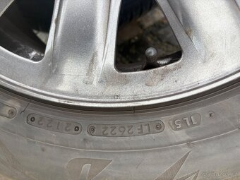 4 x pneu 215/65 R17 zimní , plech disky - 7