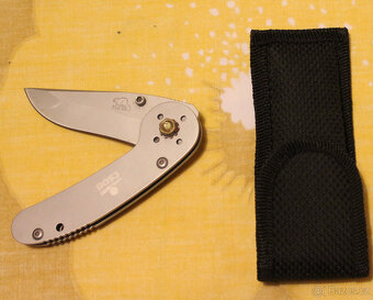 PIVNÍ (sklo, otvíráky, polštář)+VINNÉvěci, NOŽE aj. - 7