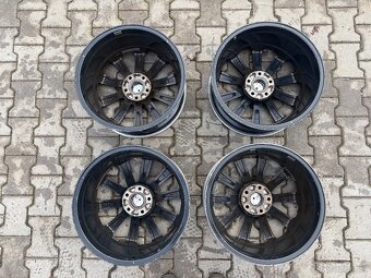 Alu kola Advanti R18 5x112 J8 ET35 - 7