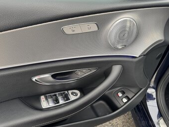 Mercedes-Benz Třídy E, 220d 143kw 9G DPH 1MAJ 4x4 AMG - 7