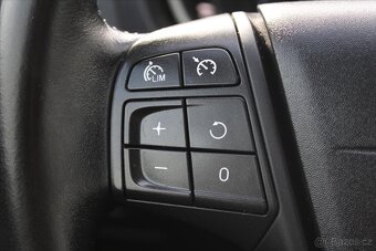 Volvo V40 2.0 D2 88kW Drive-E AUTOMAT (2016) - 7