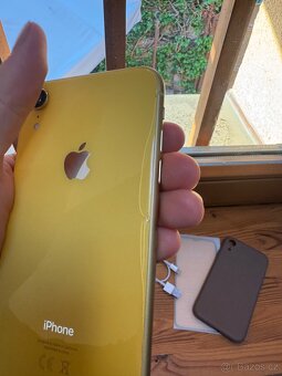 iPhone Xr 64gb Yellow - 7